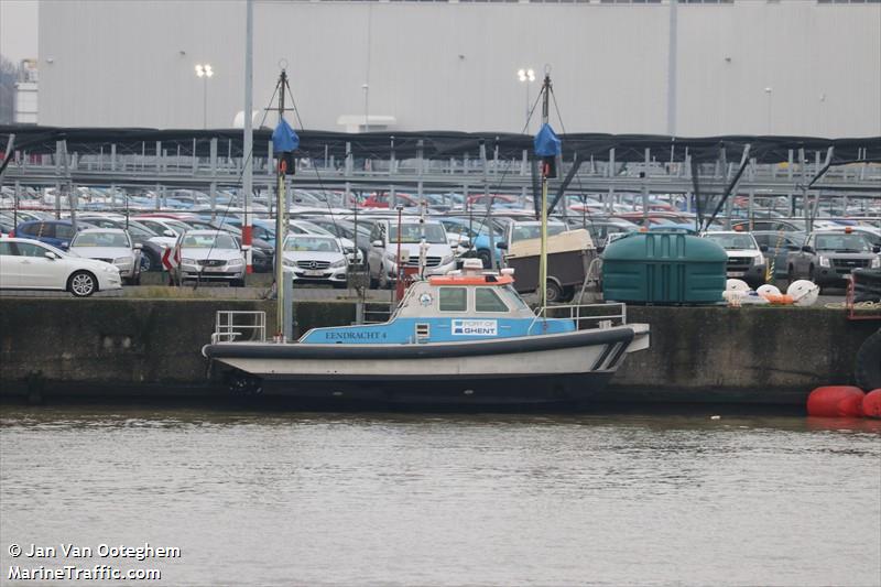 EENDRACHT 4