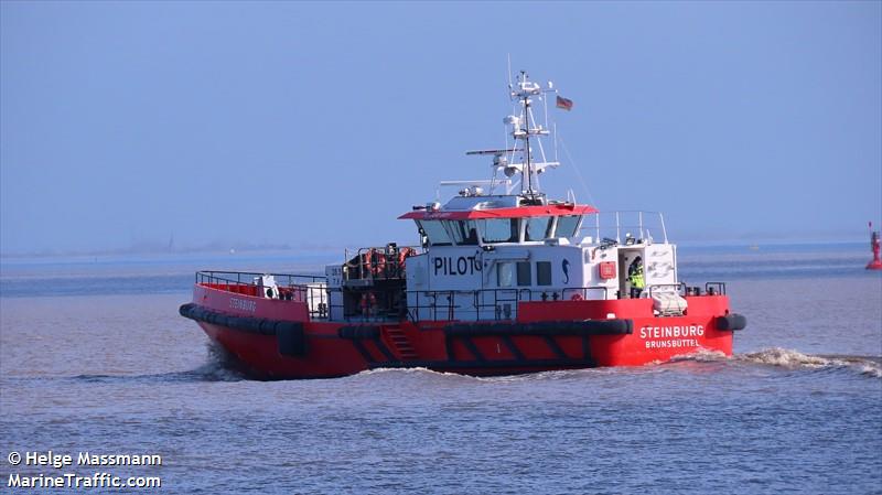 PILOT STEINBURG