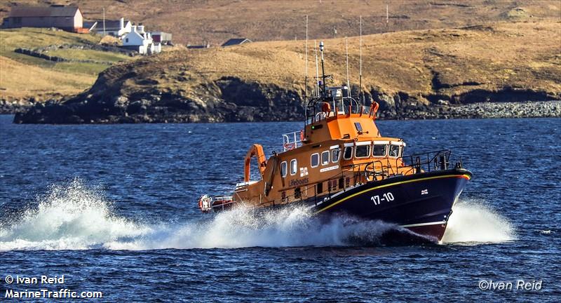 RNLI LIFEBOAT 1710