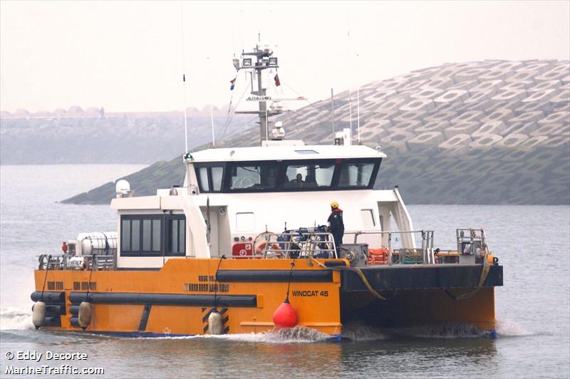 WINDCAT 45