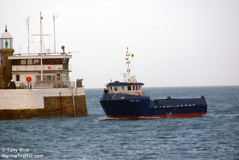 SARK VIKING
