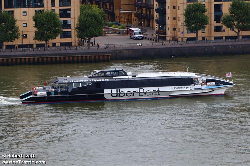 AURORA CLIPPER