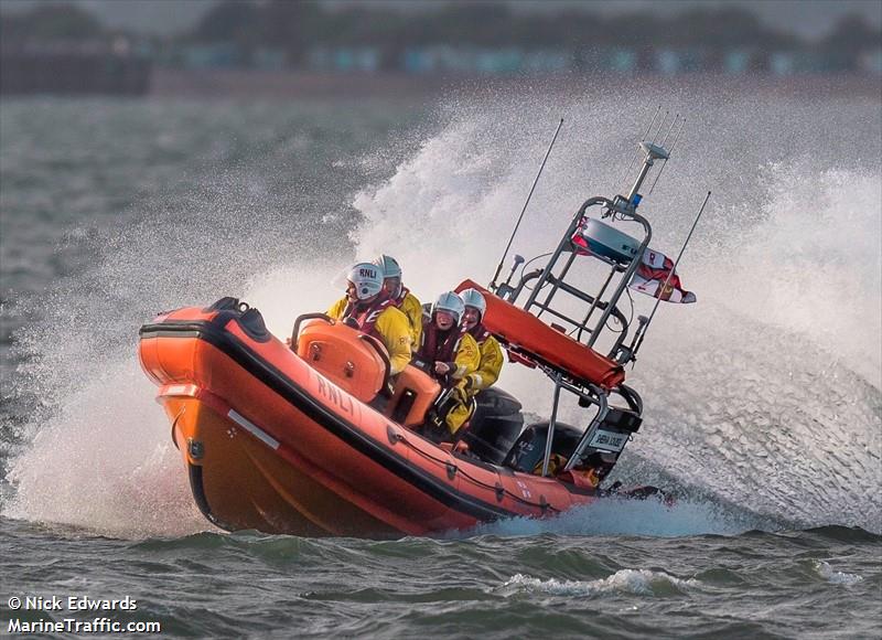 RNLI LIFEBOAT B-859