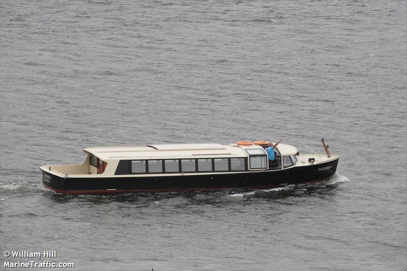 ZAANFERRY 1