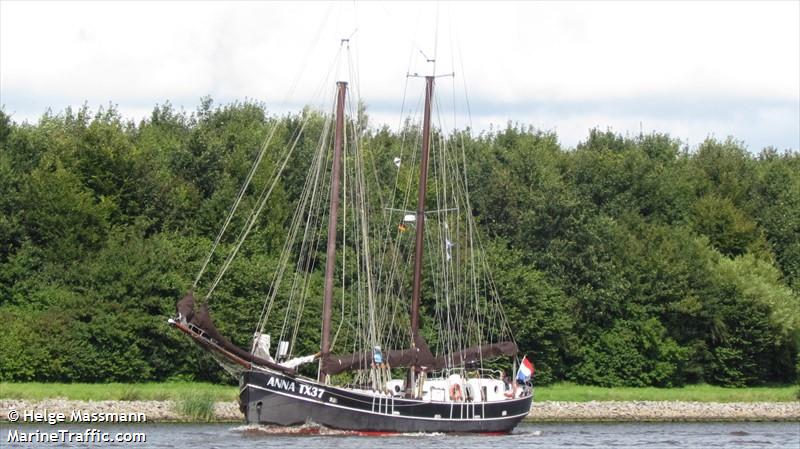 ANNA TX37