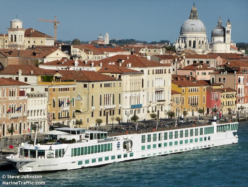RIVER COUNTESS