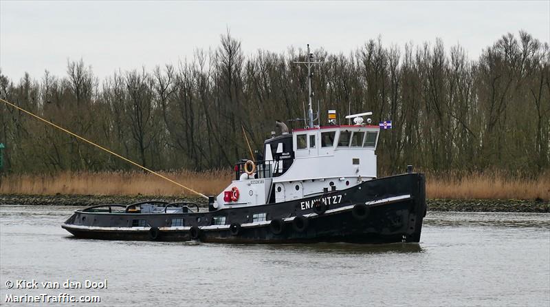 EN AVANT 27
