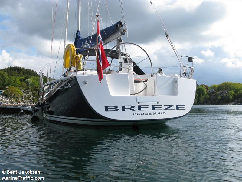 BREEZE
