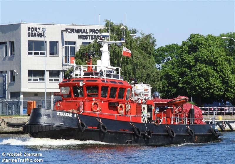 STRAZAK 6