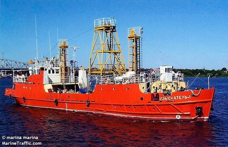 IZYSKATEL-1