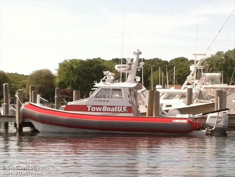 TOWBOATUS 2710