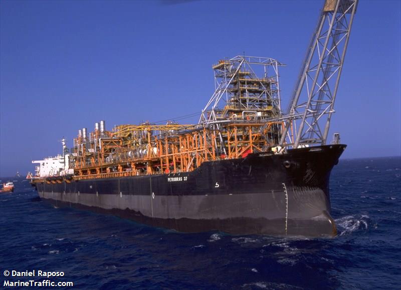 PETROBRAS 37