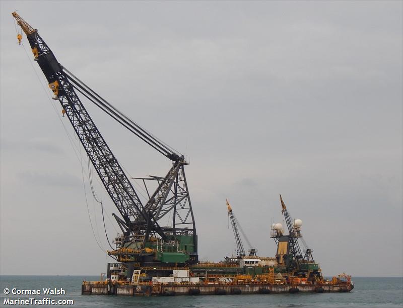 MCDERMOTT DERRICK BARGE NO. 27