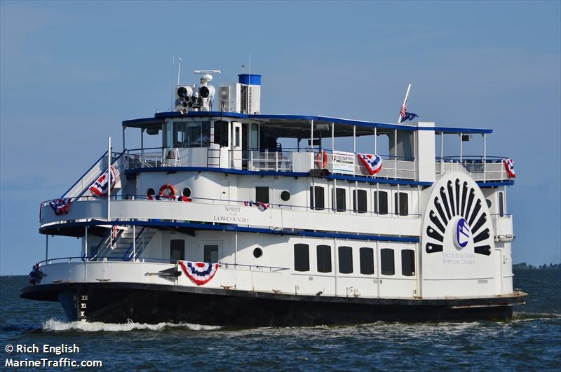 'SPIRIT OF LOWCOUNTRY'
