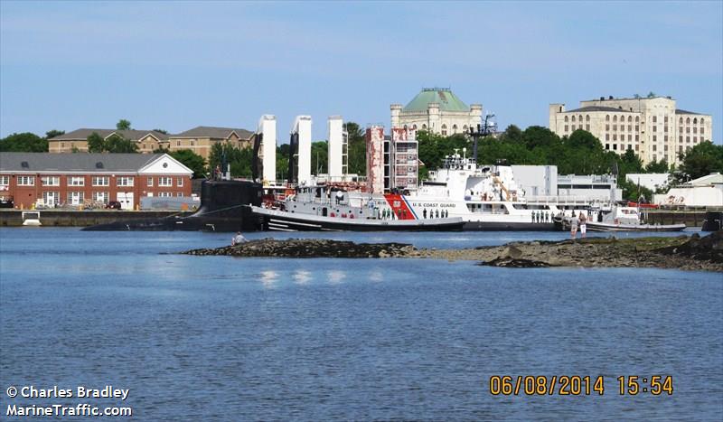 US WARSHIP