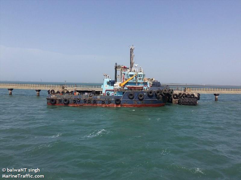 TUG PIROTAN