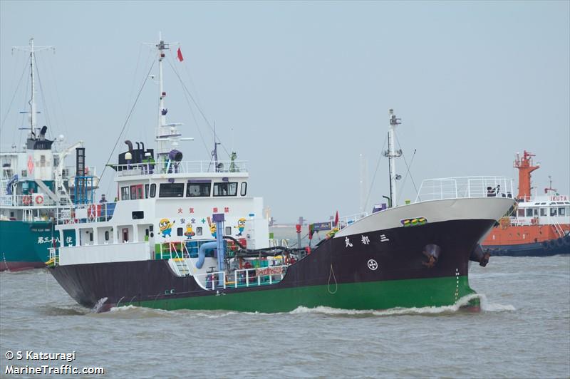 SANTO MARU