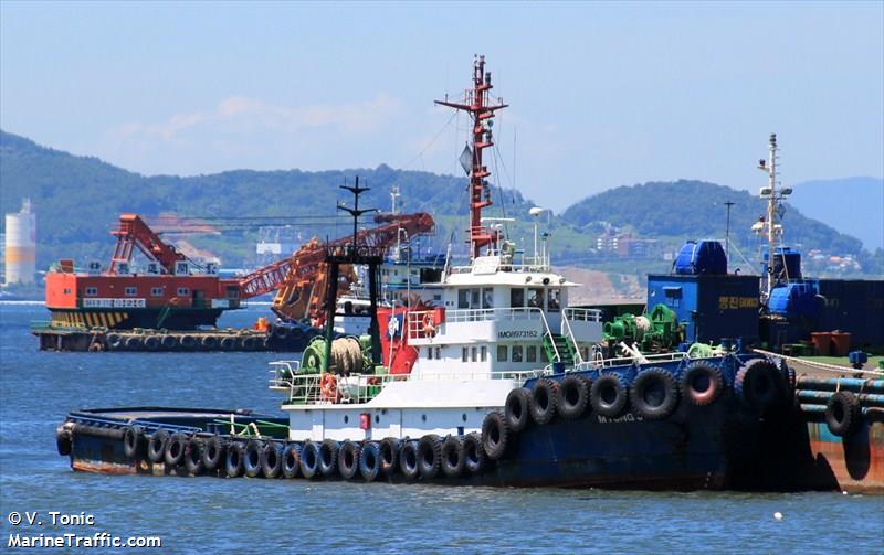 MYUNG JIN 702