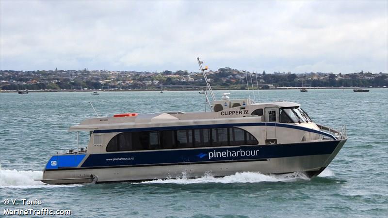 CLIPPER 4